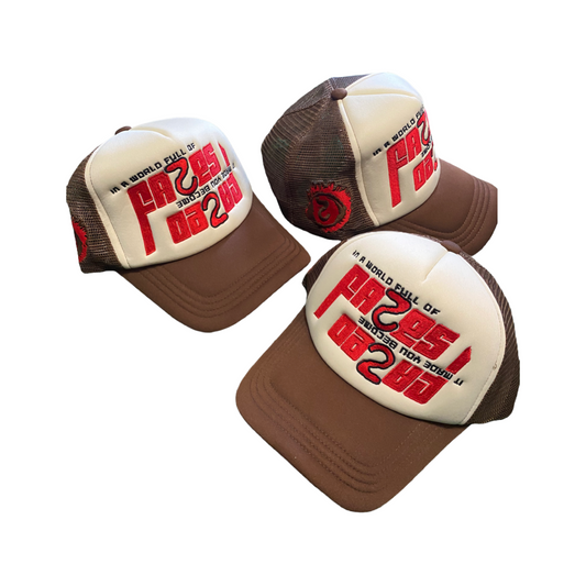 WORLD FULL OF FA2ES HAT CREAM/BROWN